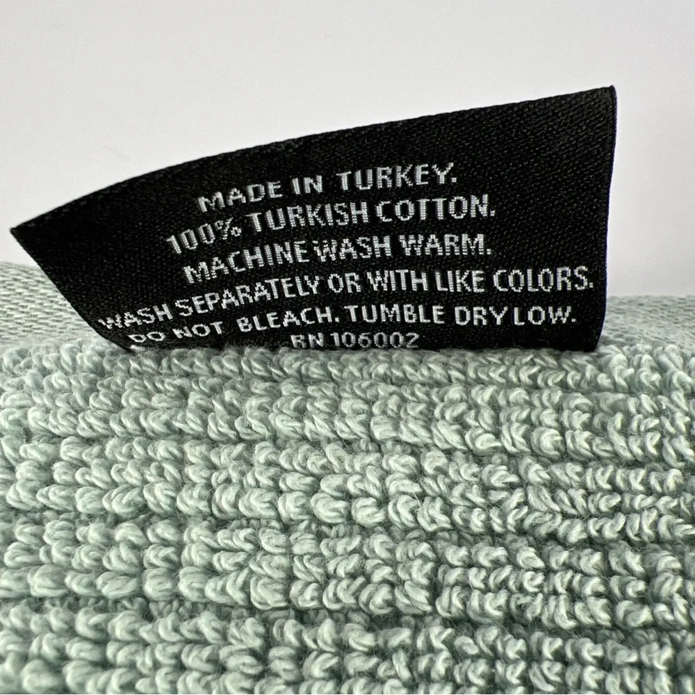 Hotel Balfour Bath Towels Set of 2 Sage Green Soft 100% Turkish Cotton NEW
